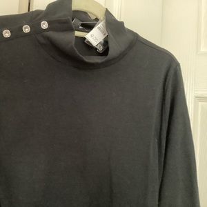 Black long sleeve top j